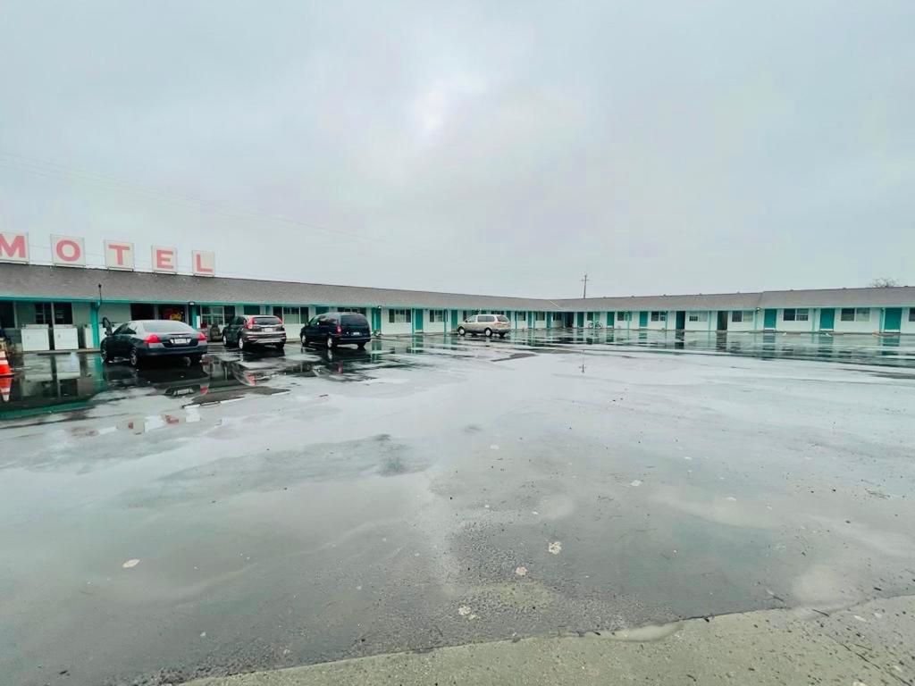 Wiebe Motel ホリスター エクステリア 写真
